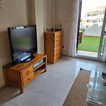 Apartamento En Mijas Con Terraza, Capacidad Para 5 Personas Con Piscina De Temporada Málaga Kültér fotó