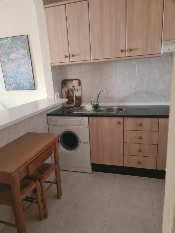 Apartamento En Mijas Con Terraza, Capacidad Para 5 Personas Con Piscina De Temporada Málaga Kültér fotó