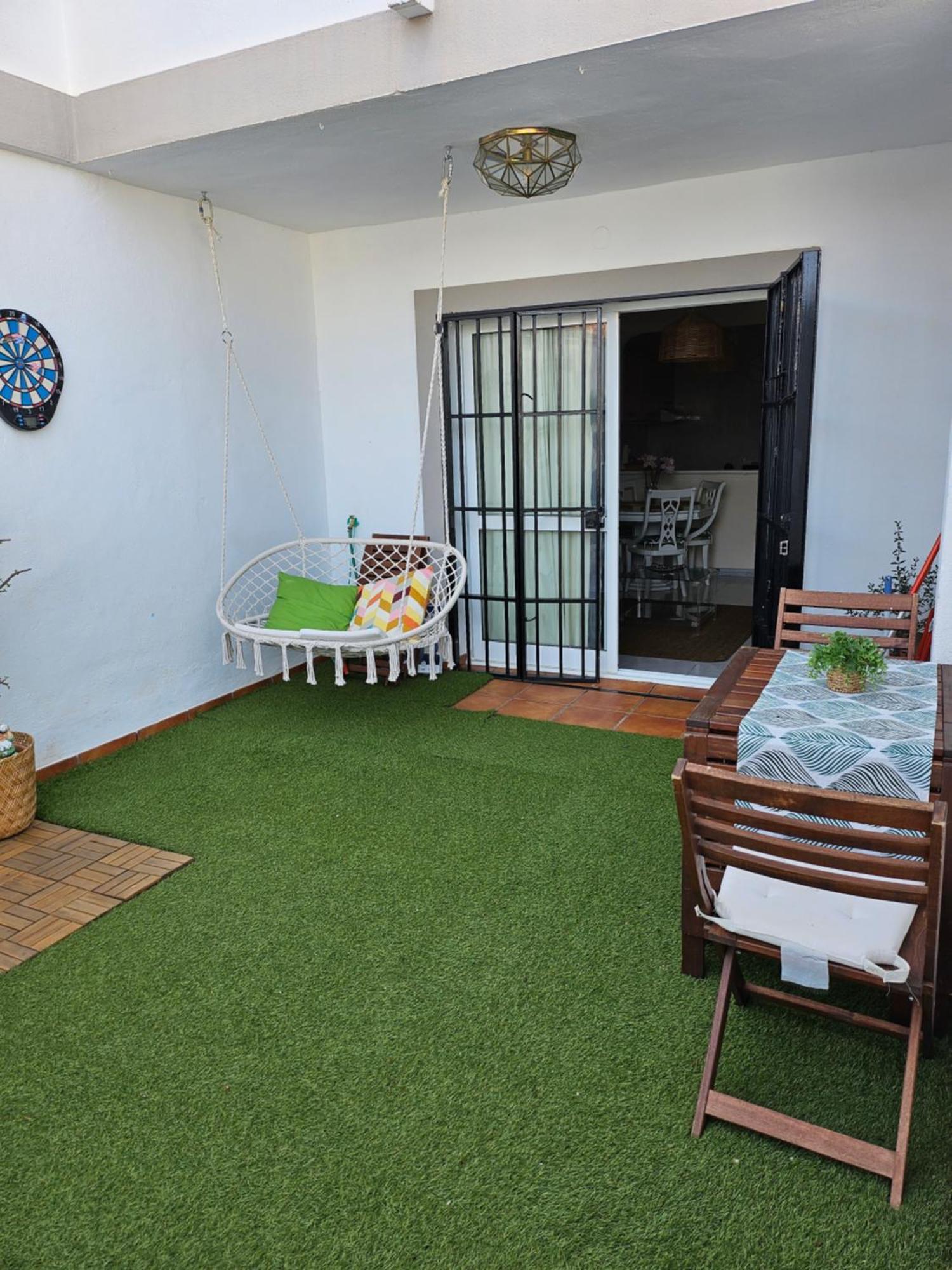 Apartamento En Mijas Con Terraza, Capacidad Para 5 Personas Con Piscina De Temporada Málaga Kültér fotó