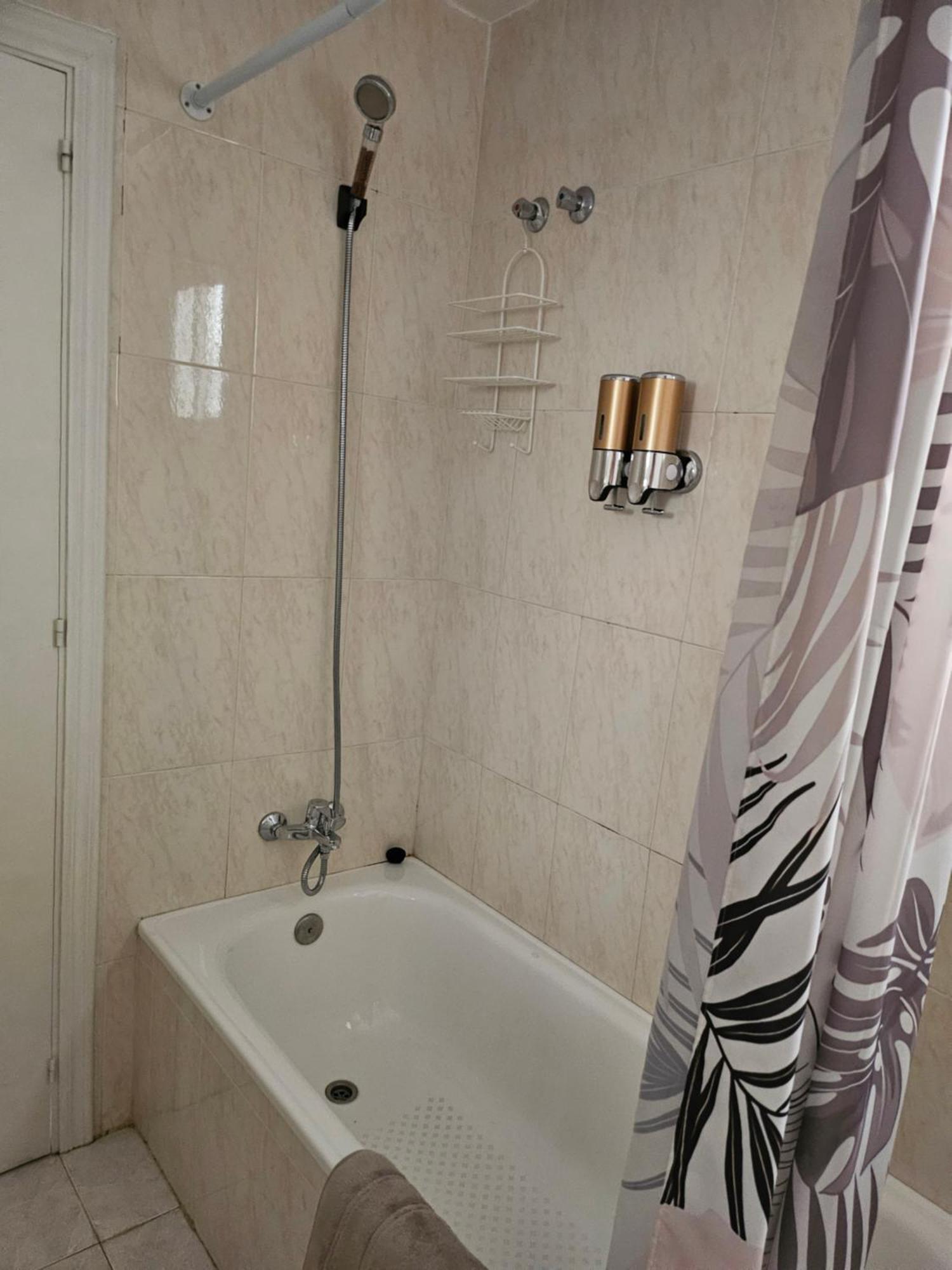Apartamento En Mijas Con Terraza, Capacidad Para 5 Personas Con Piscina De Temporada Málaga Kültér fotó